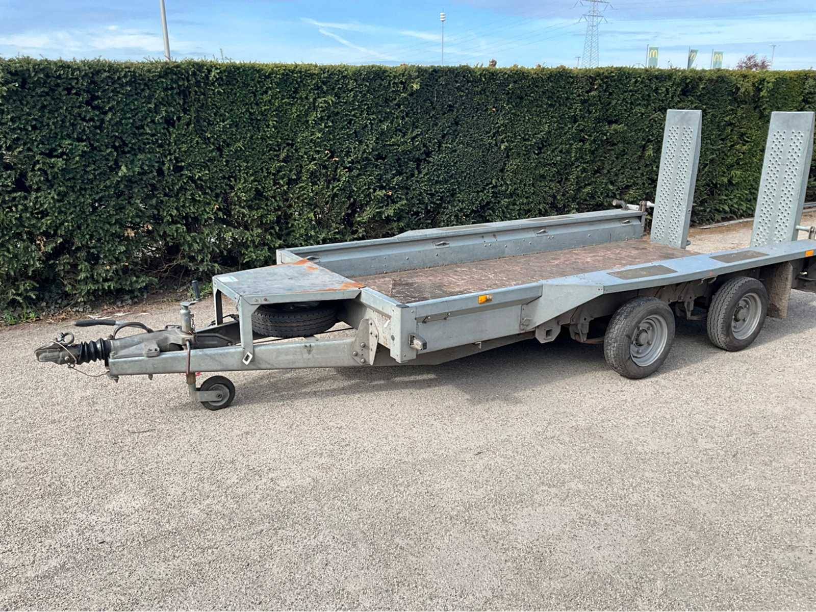 Ifor Williams 2011 car transporter trailer