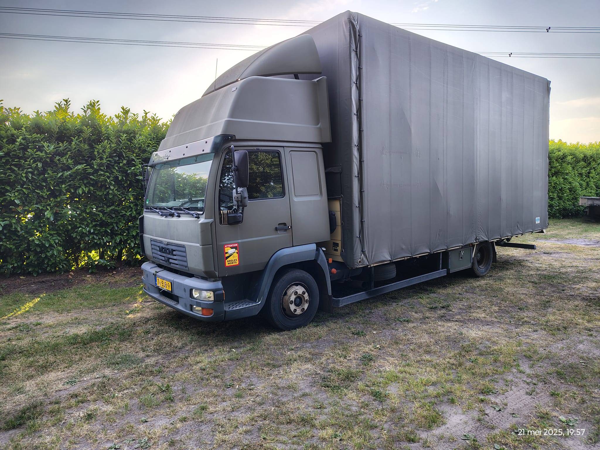 Autocarro furgonato MAN L2000 Diesel 2004