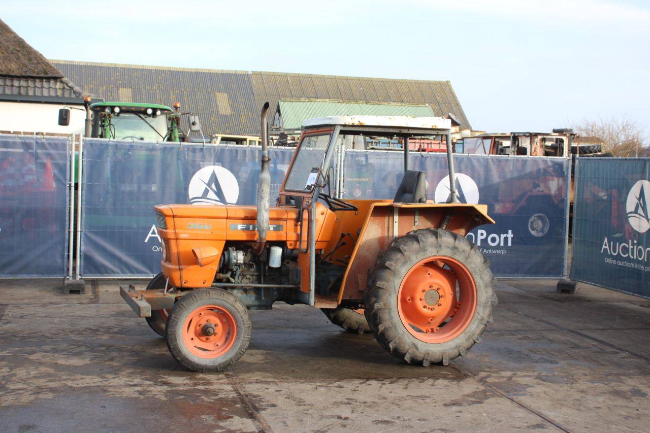 Tractor Fiat 400/9 Diesel 40hp (Margin)
