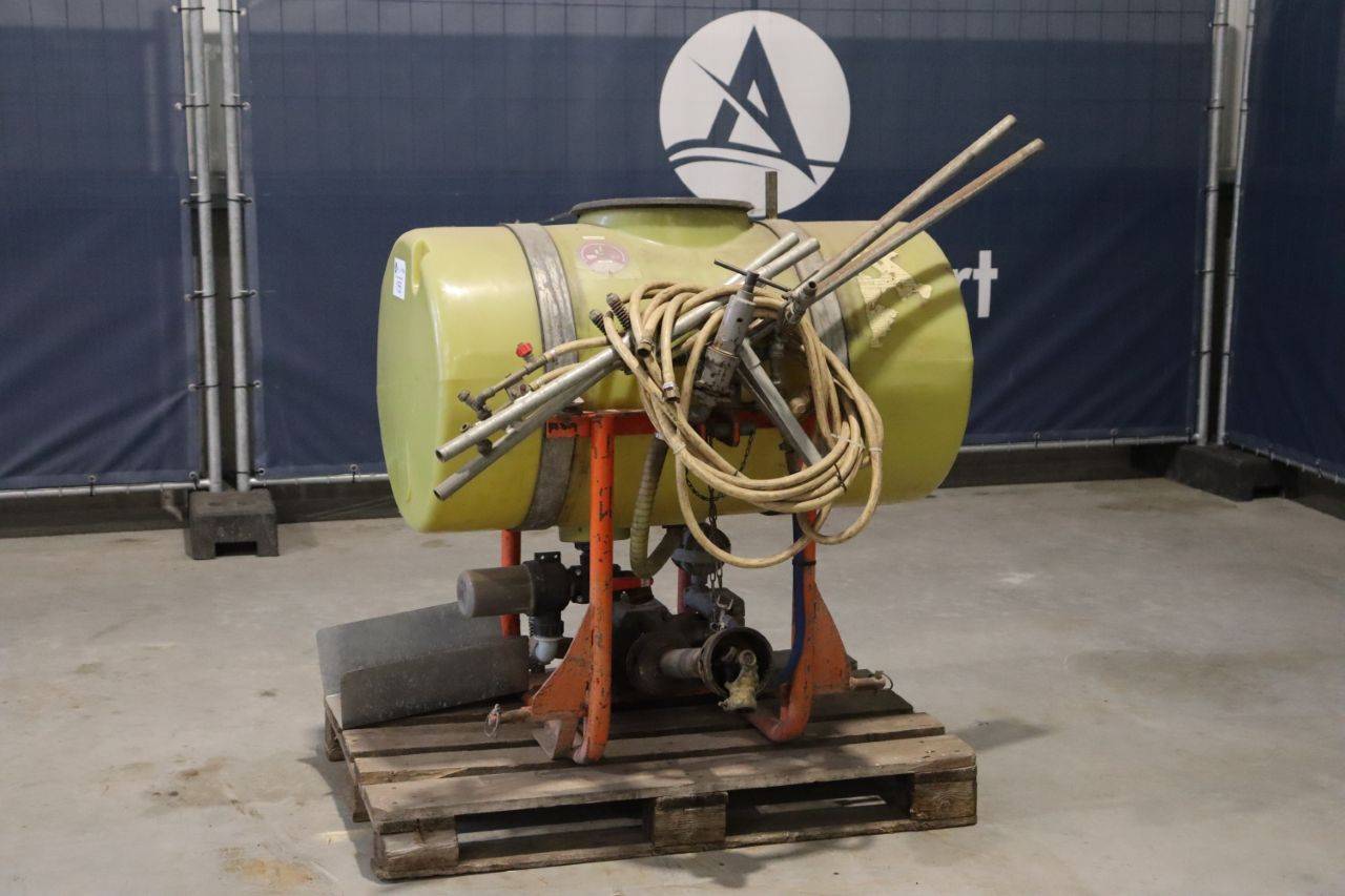 Worn Weed Sprayer Douven