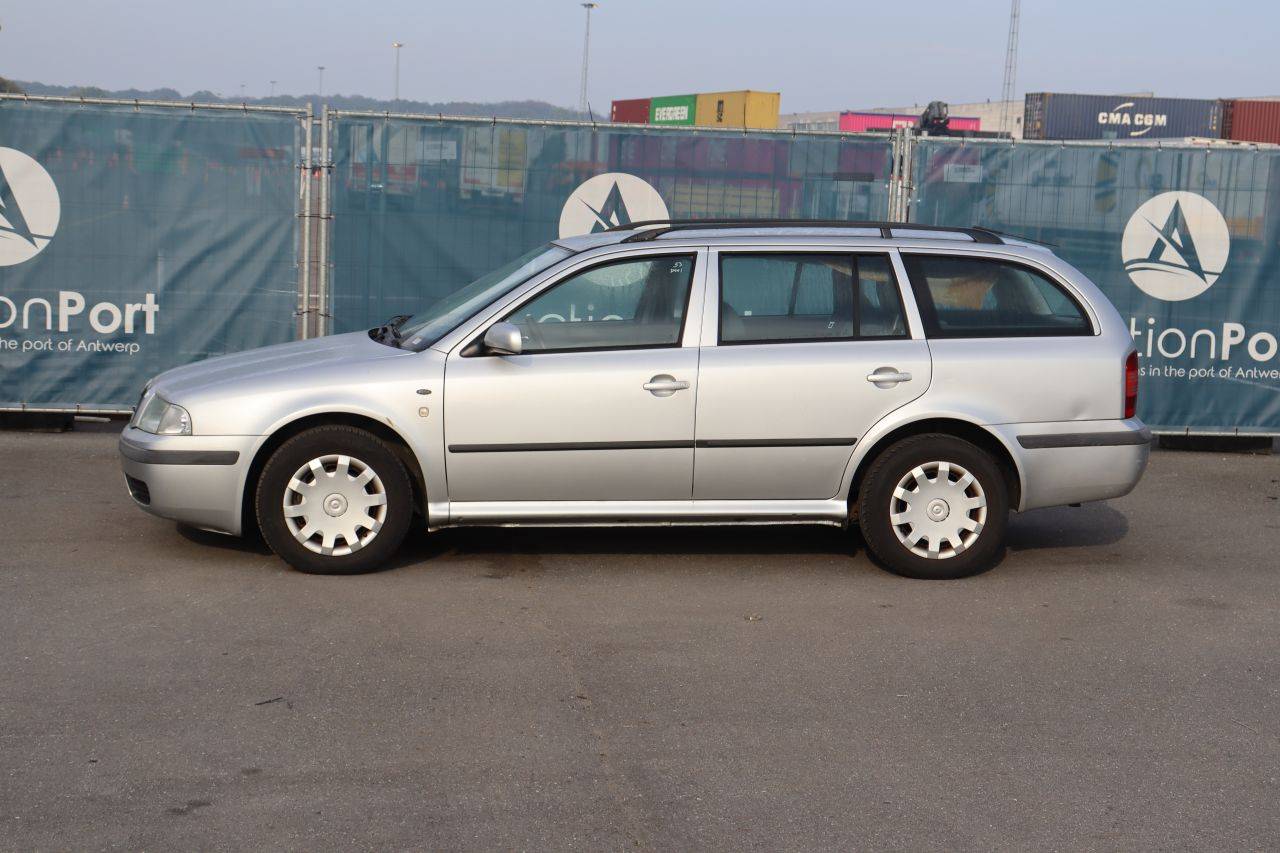 Skoda Octavia Diesel Station Wagon 75hp 2004 (Margin)