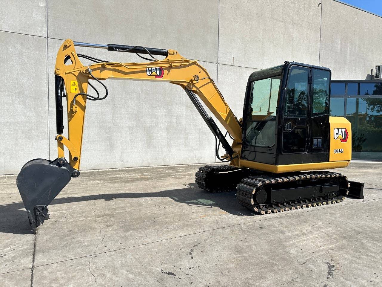 Crawler excavator Caterpillar 305.5E2 Diesel 34.1kW 2014