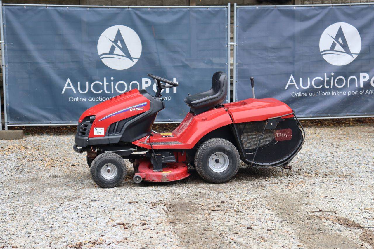 Zitmaaier Toro DH220 Benzine 2012