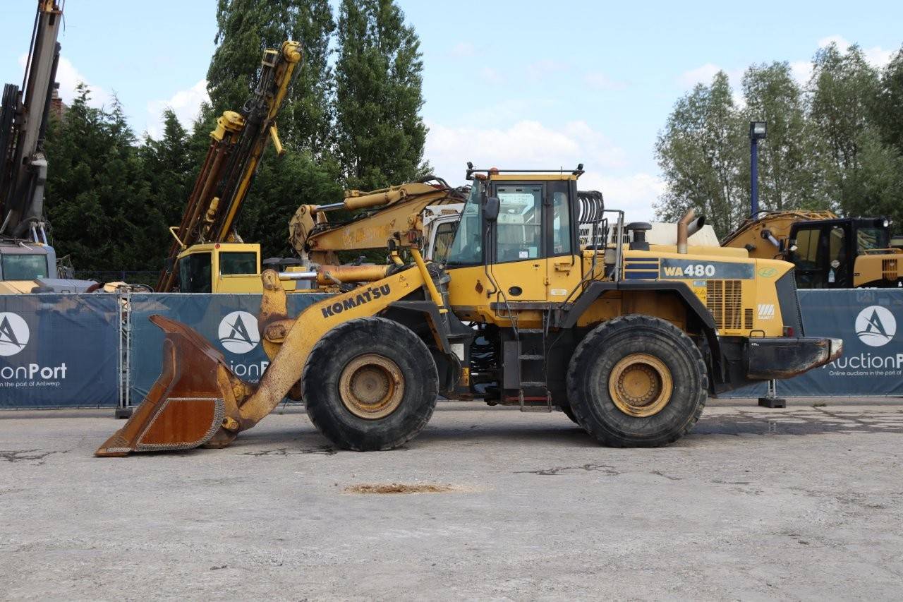 Wheel loader Komatsu WA480-6 Diesel 2012