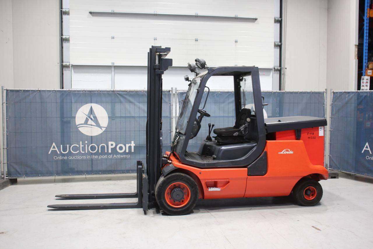 Linde E48P-02 Electric Forklift 4800kg 1998