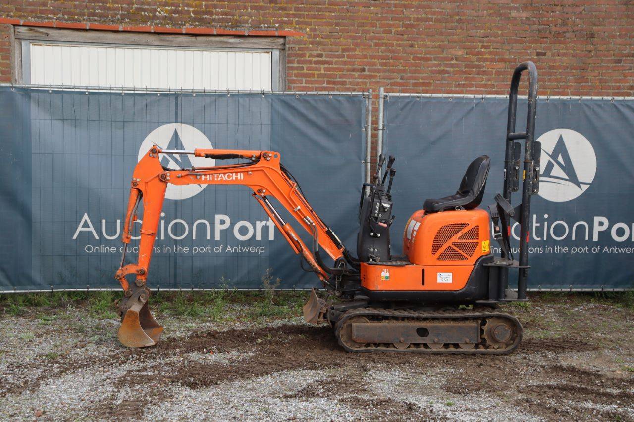 Minigraver Hitachi Zaxis Hydraulic Excavator ZX10U-2 YSR Diesel 2017