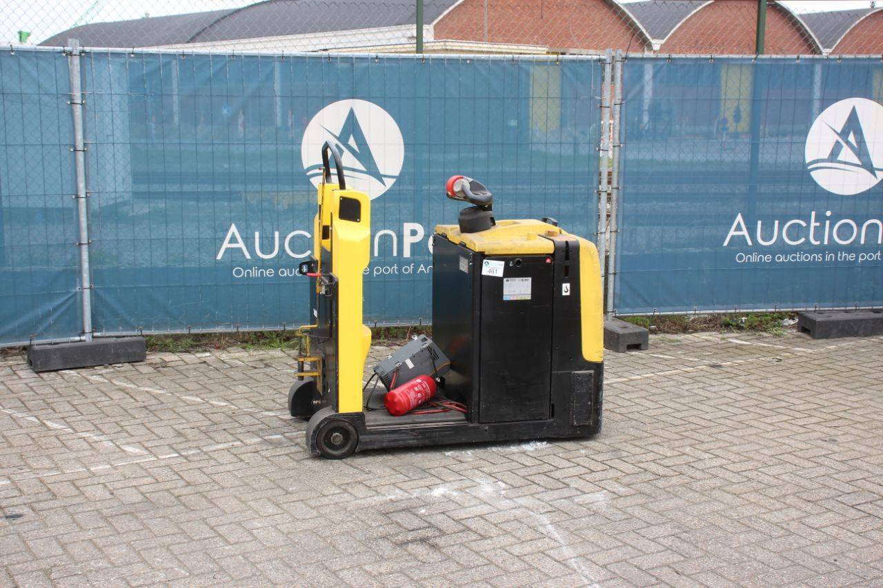 Hyster L05.0T Electric Tractor 5000kg 2014