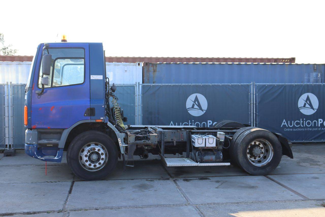 Chassis Cabine DAF 75 240 LPG + Diesel