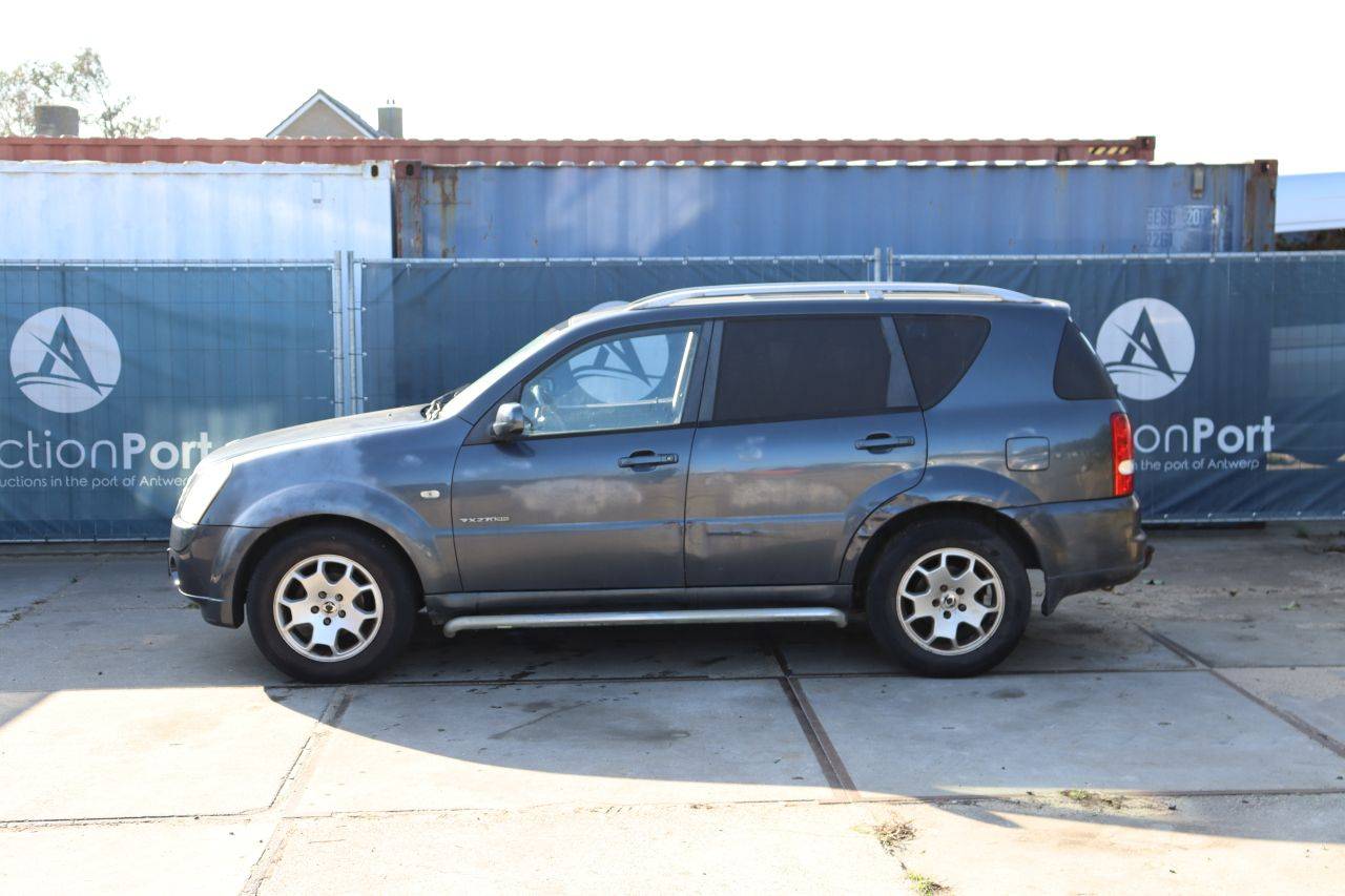 SUV SsangYong REXTON RX270 XDI VAN AUT. Diesel