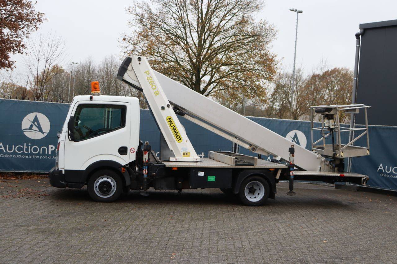 Nissan CABSTAR Diesel 2011 Truck-Mounted Aerial Platform