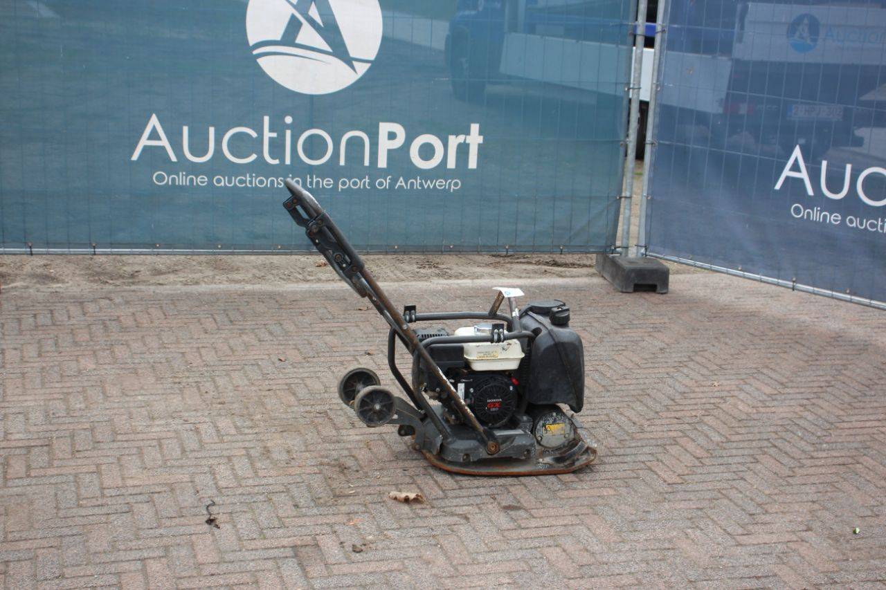 Husqvarna CF 75 Petrol Vibratory Plate 2021
