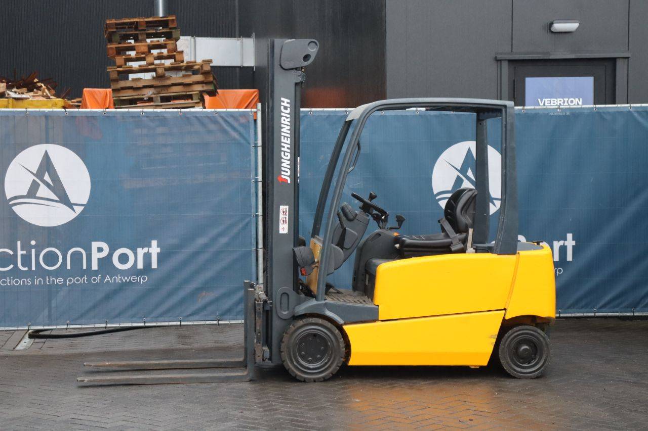 Forklift Jungheinrich EFG 320 Electric 2000kg 5.0m 2004