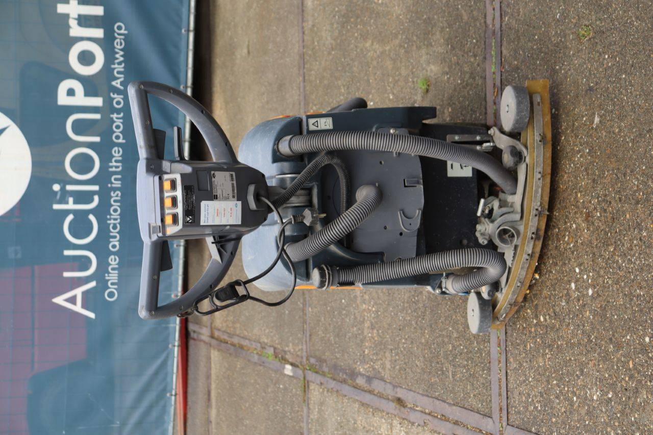 Schrobmachine Taski Swingo 450E Elektrisch 1500W veiling | Auc...