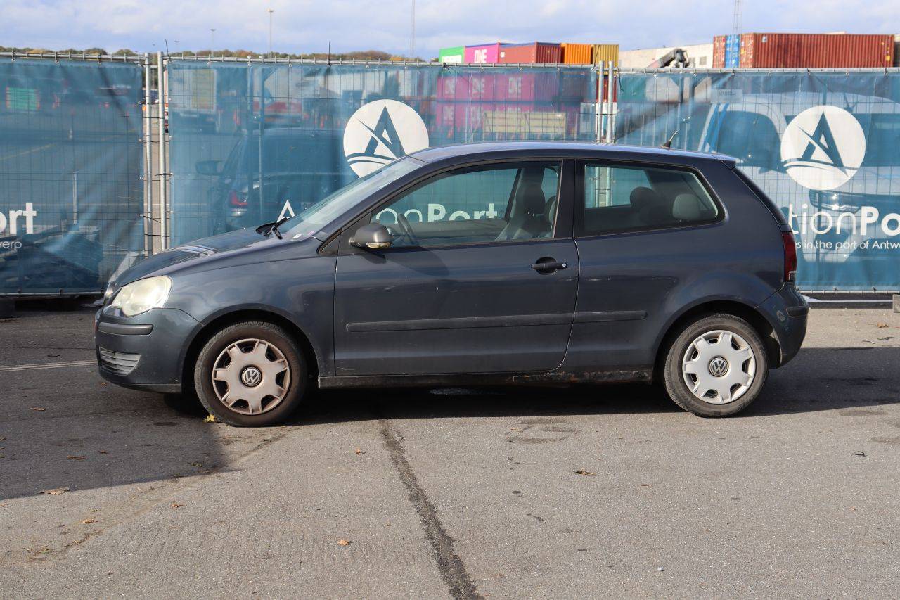 Pkw Volkswagen Polo Benzin 65 PS 2007 (Margin)