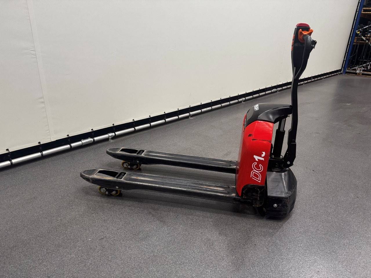Electric pallet truck Heli CBD15J Electric 1500kg 2022