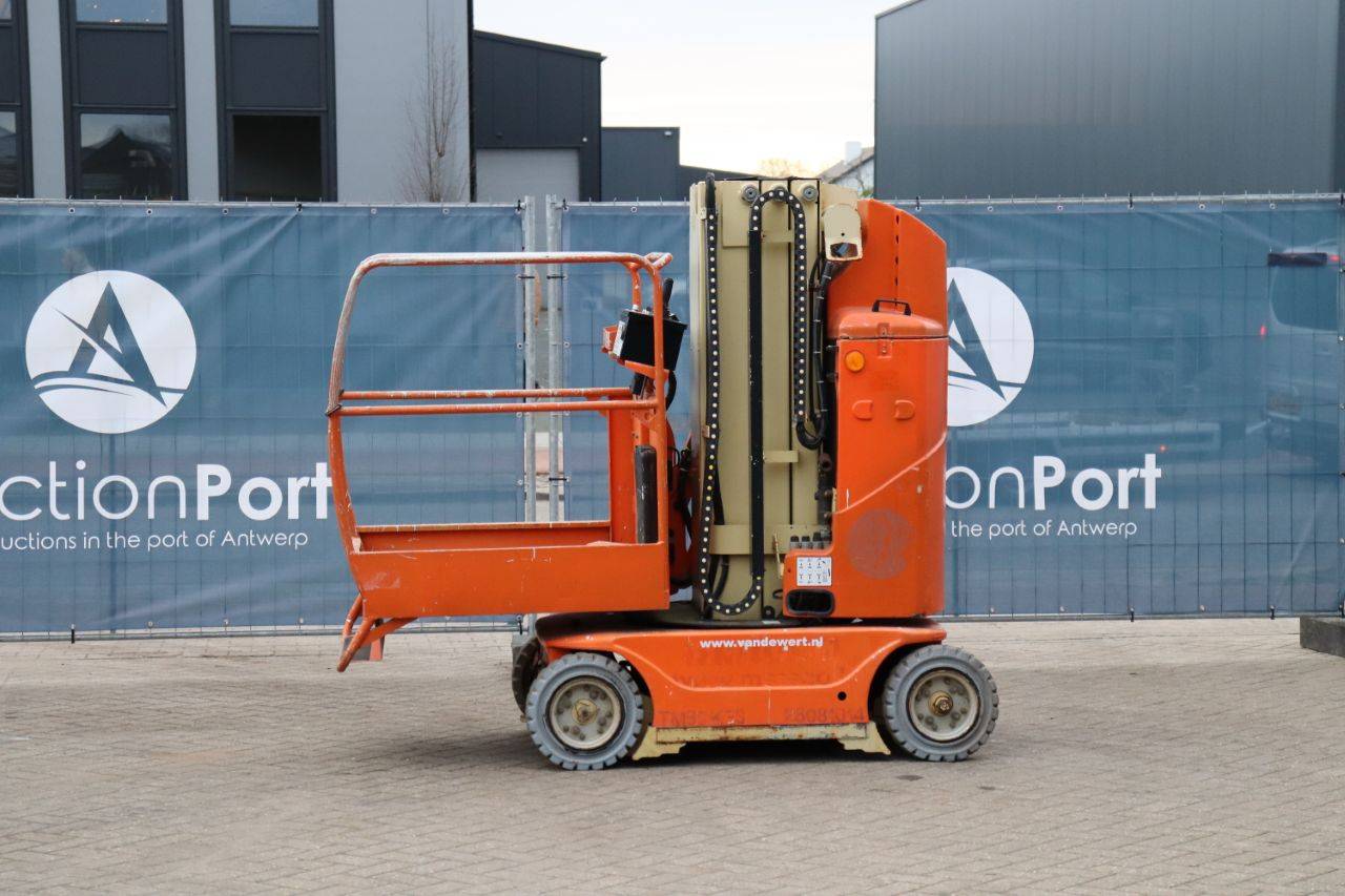 JLG TOUCAN 800 A 8m Electric Mast Lift 2010