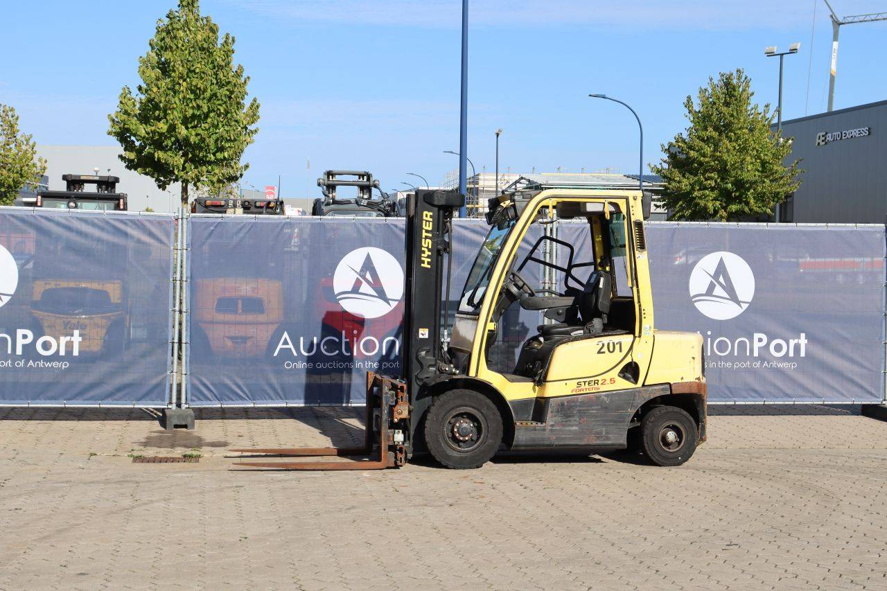 Carrello elevatore Hyster H2.5FT Diesel 1.260 kg 4,95 m 2017