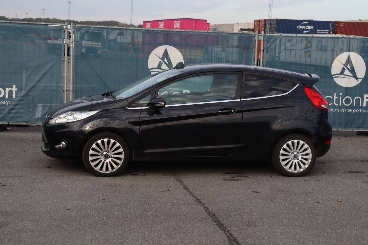 Passenger car Ford Fiesta Petrol 82hp 2010 (Margin)