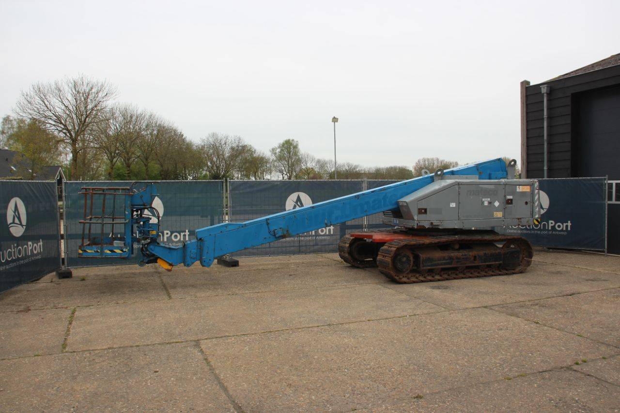 Telescopic boom lift Aichi SR18A Diesel 20m 2007