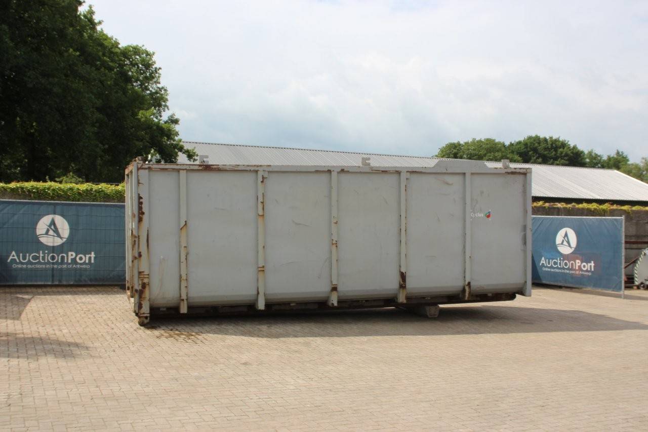 Container 7x2.4x2.4m