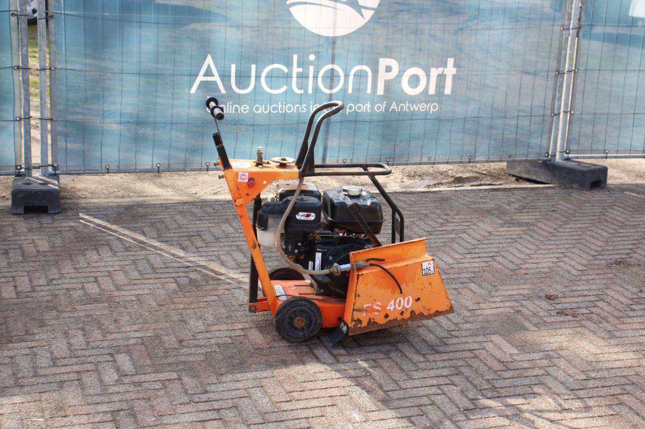 Saint-Gobain FS 400 Asphalt Milling Machine Petrol 9.5kW 2007