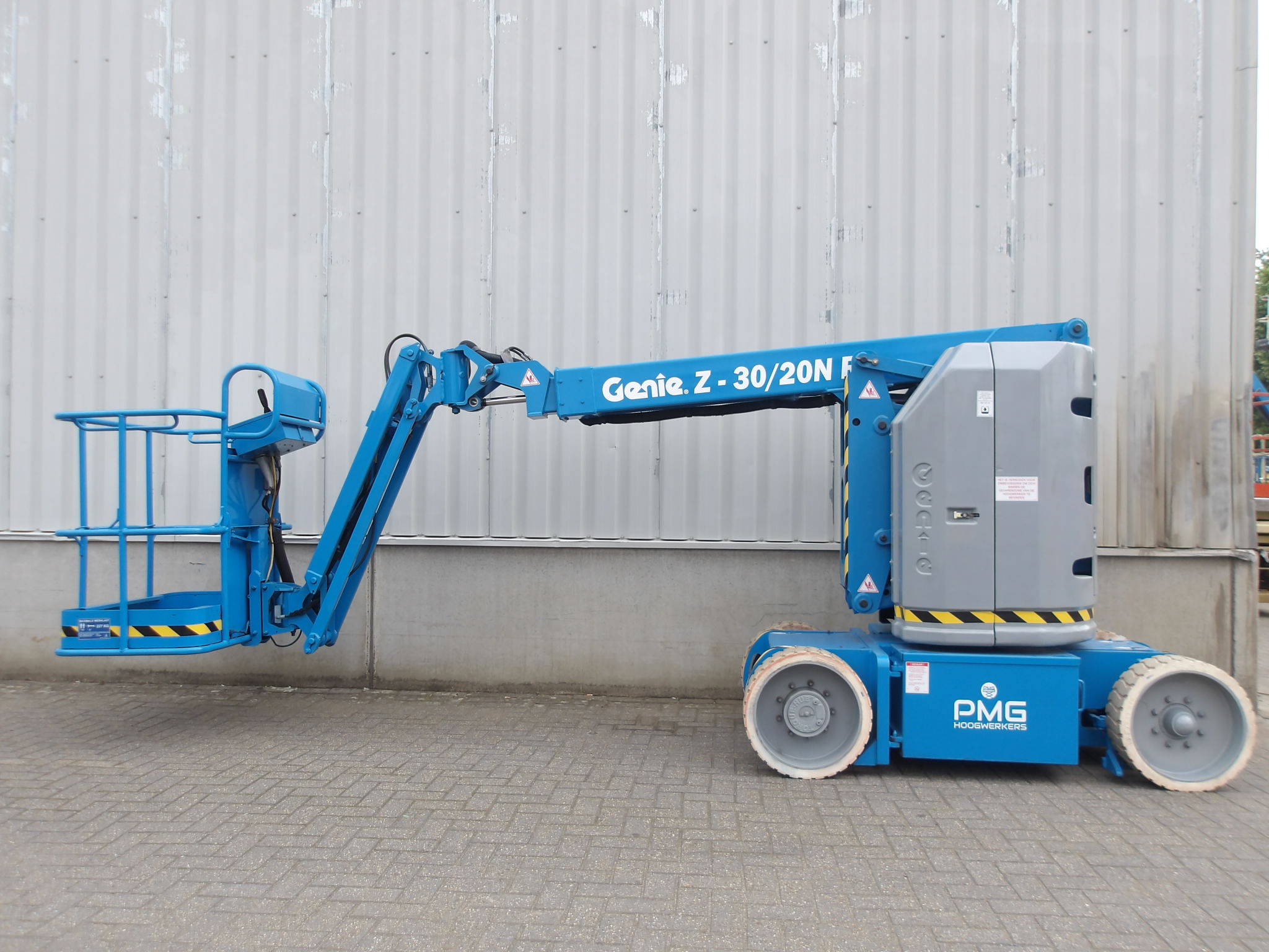 Genie Z-30/20N RJ Electric Articulated Boom Lift 11.14m 2016