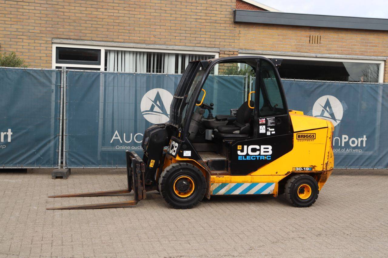 JCB 30-19E Electric Telehandler 3000kg 4m 2021