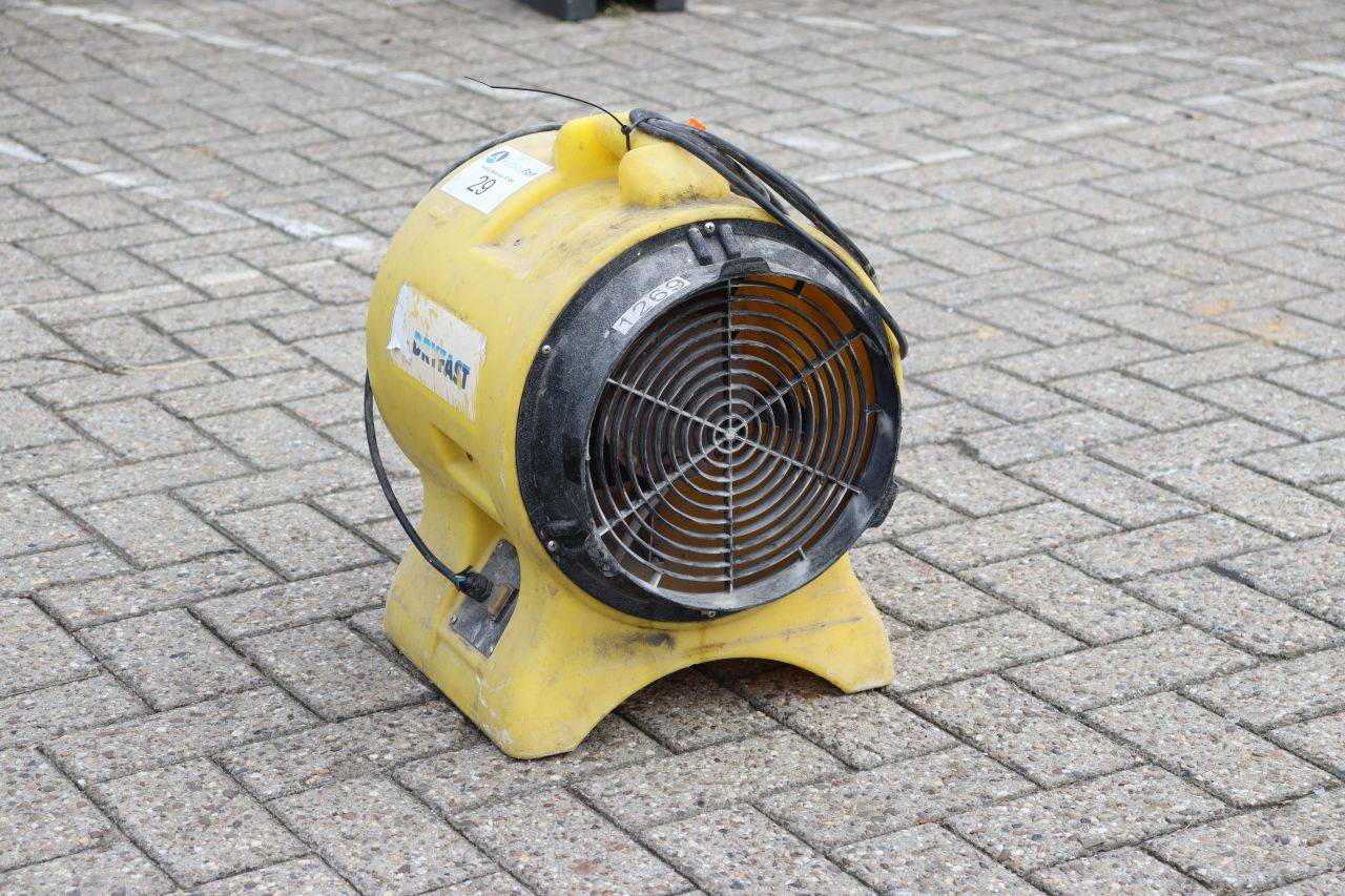 Dryfast TTV2500 Elektrischer Bauventilator 2014