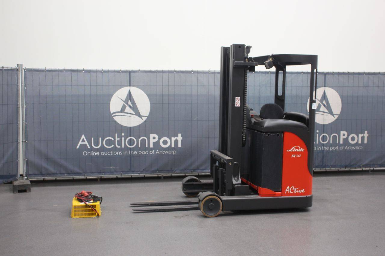 Linde R14 Electric Reach Truck 1400kg 5.09m 2005
