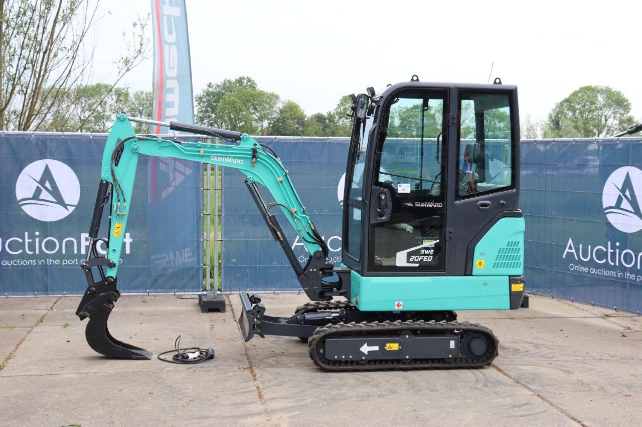 Sunward SWE 20FED Electric Mini Excavator 2024 New