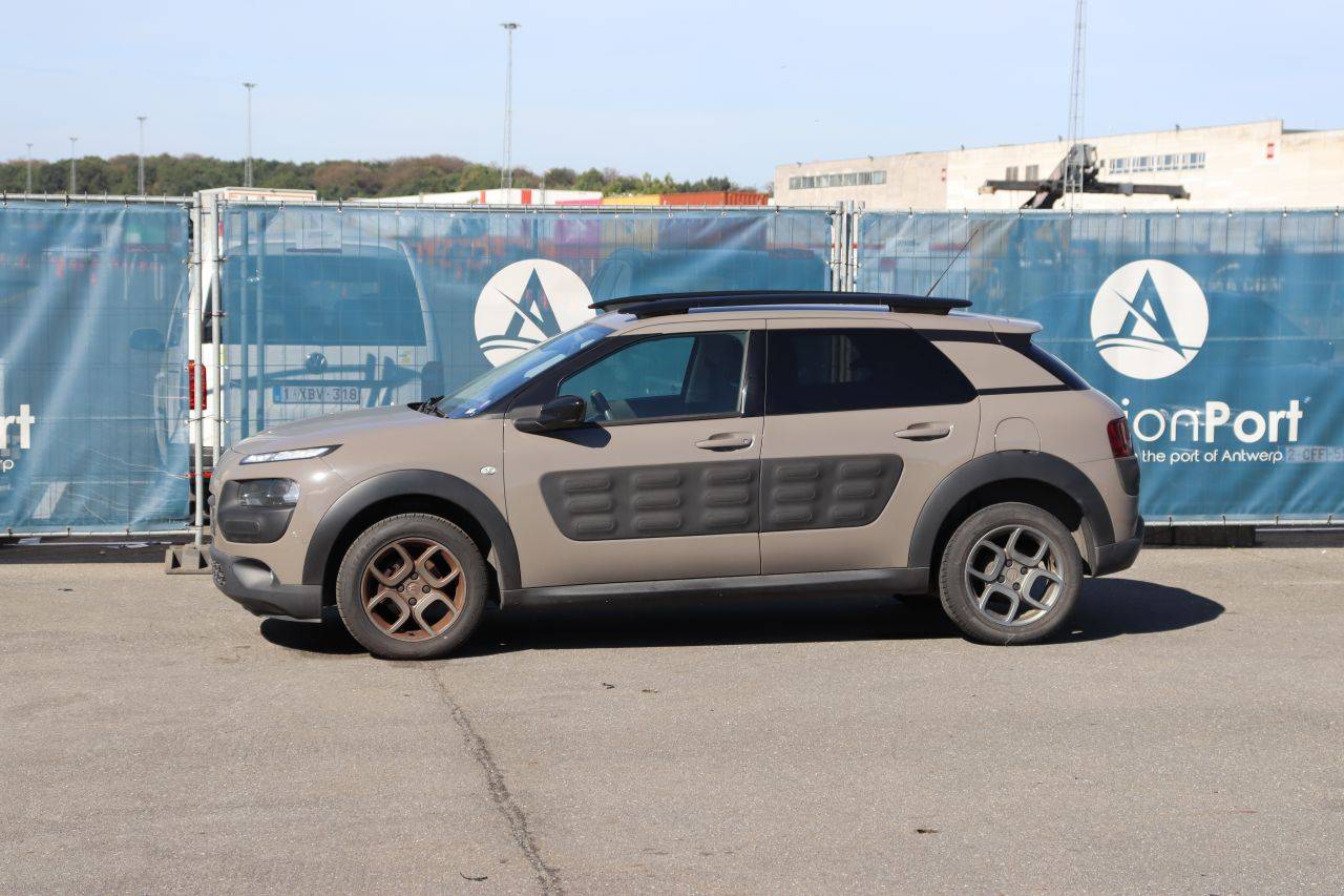 SUV Citroën C4 Cactus Petrol 82hp 2017 (Margin)