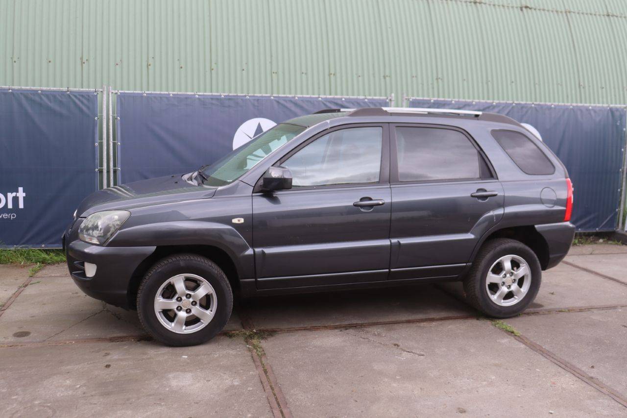 SUV Kia Sportage Petrol 142hp 2007 (Margin)
