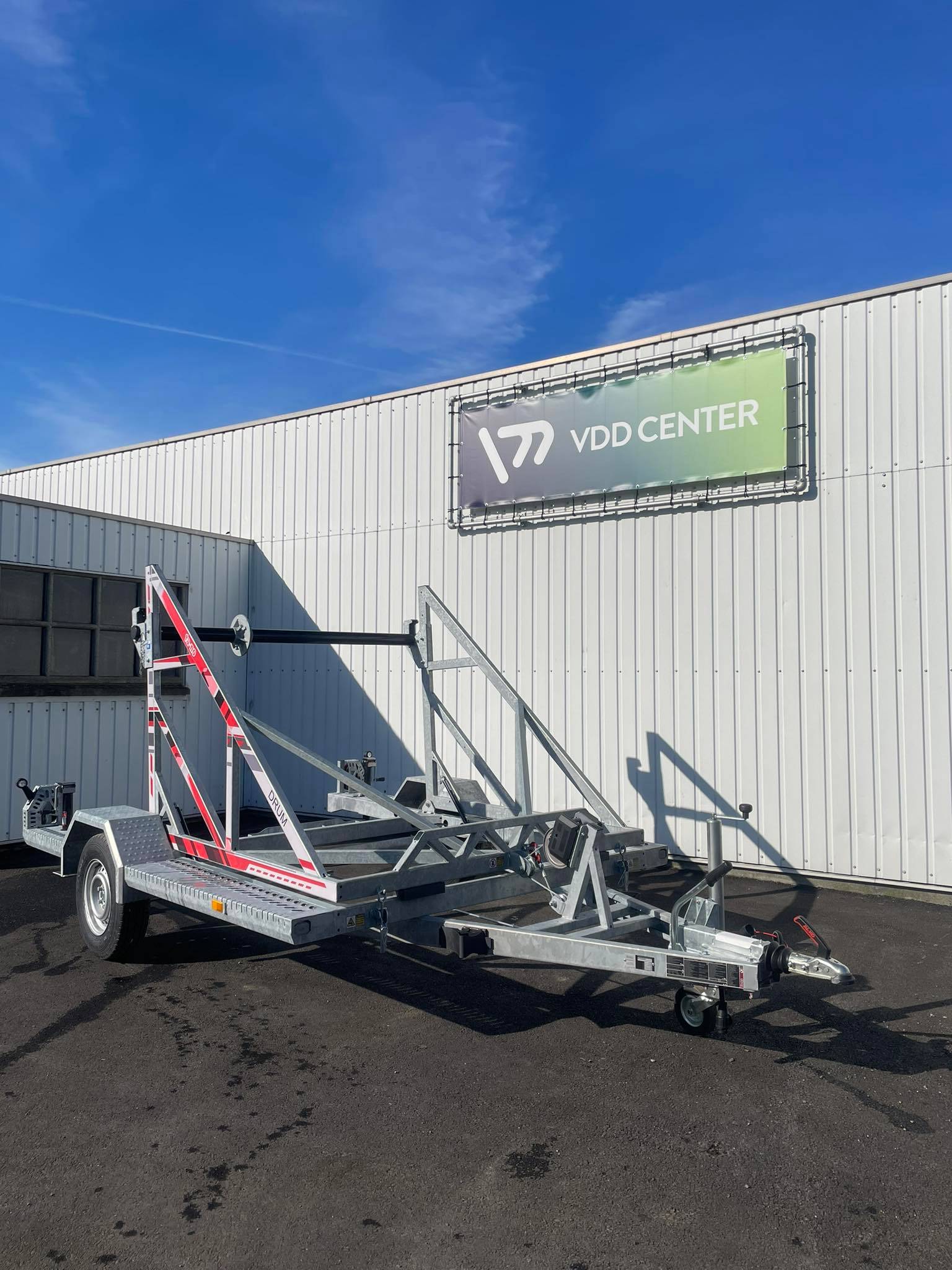 Cable reel trailer Tano