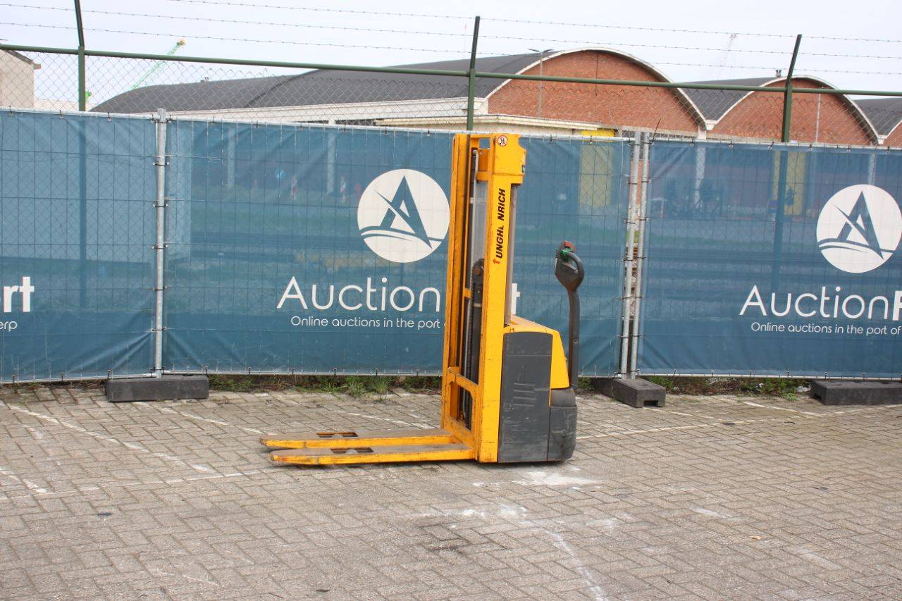Stacker Jungheinrich EJC 112 Electric 1200kg 2.9m 2011