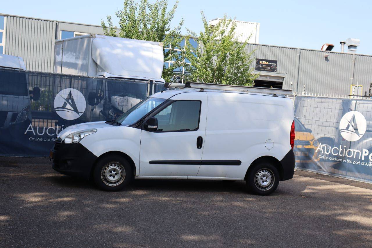 Opel COMBO VAN Diesel 2015 Delivery Van