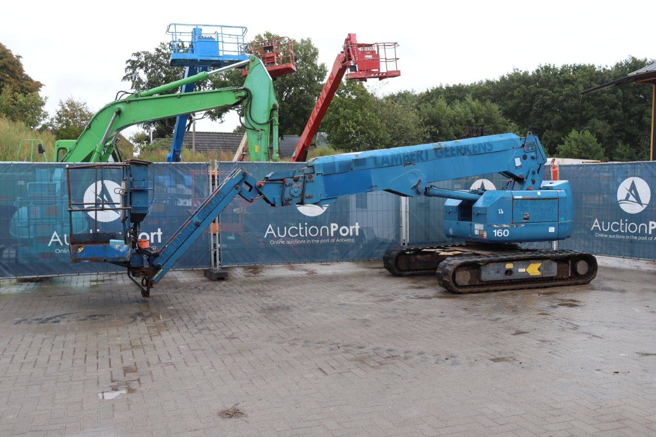 Telescopic boom lift Hitachi HX140B Diesel 15.9m 2001