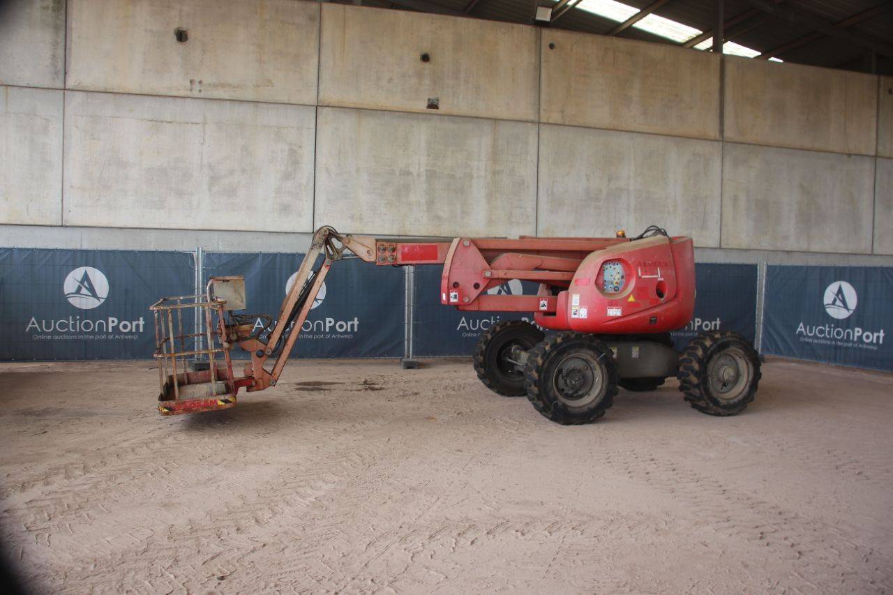 Haulotte HA16PX Diesel 16m articulated boom lift 2011