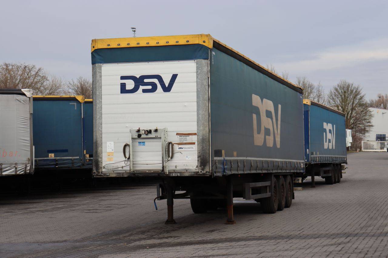 Sliding curtain semi-trailer Schmitz Cargobull Auflieger Curtainsider Standard 2018