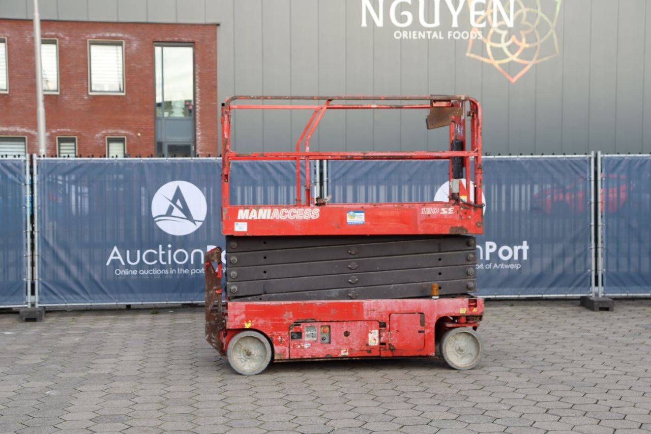 Scissor lift ManiAccess 120 SE Electric 11.75m 2014