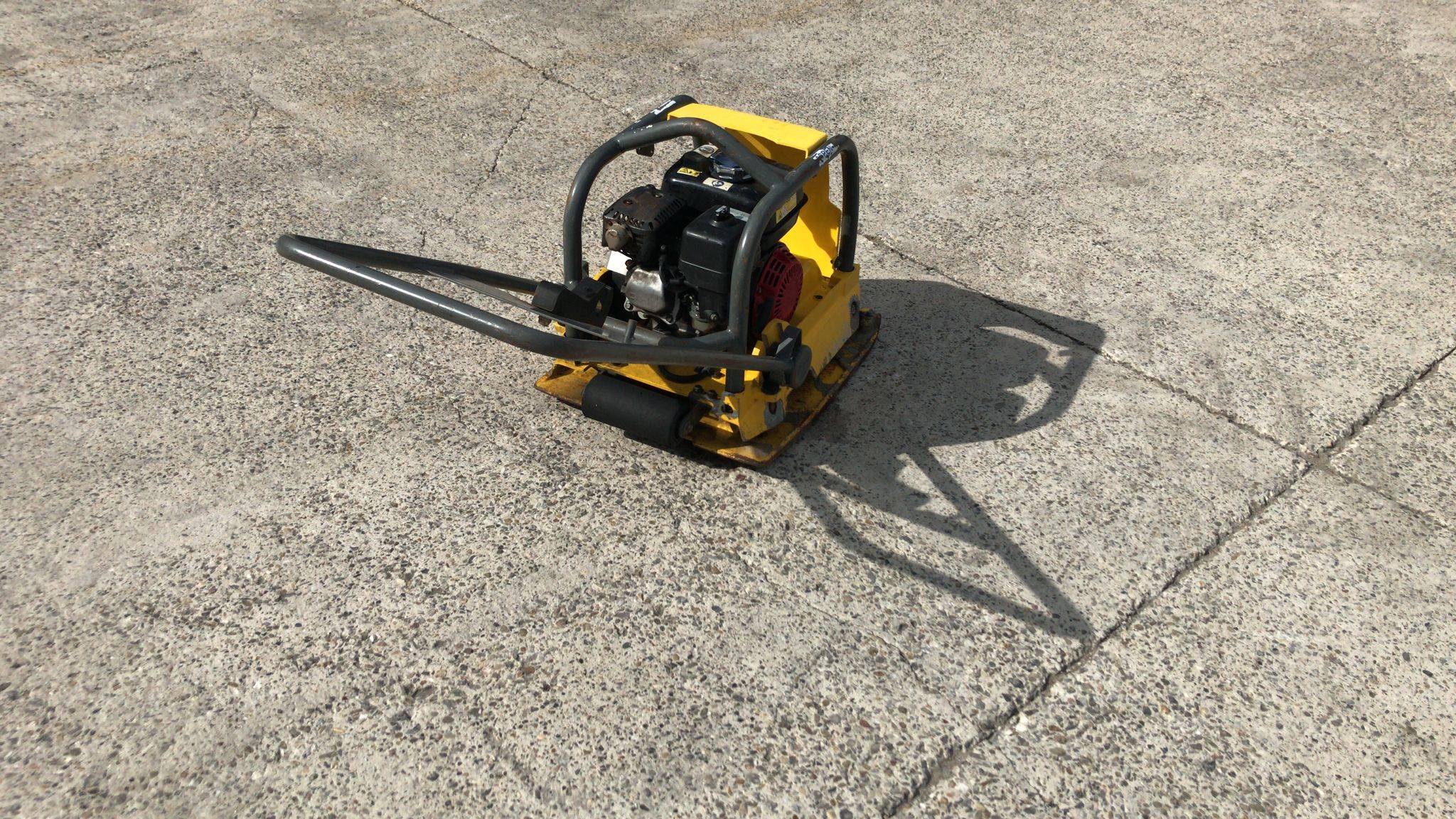 Wacker Neuson PP1550A Gasoline Tri-Plate 2016