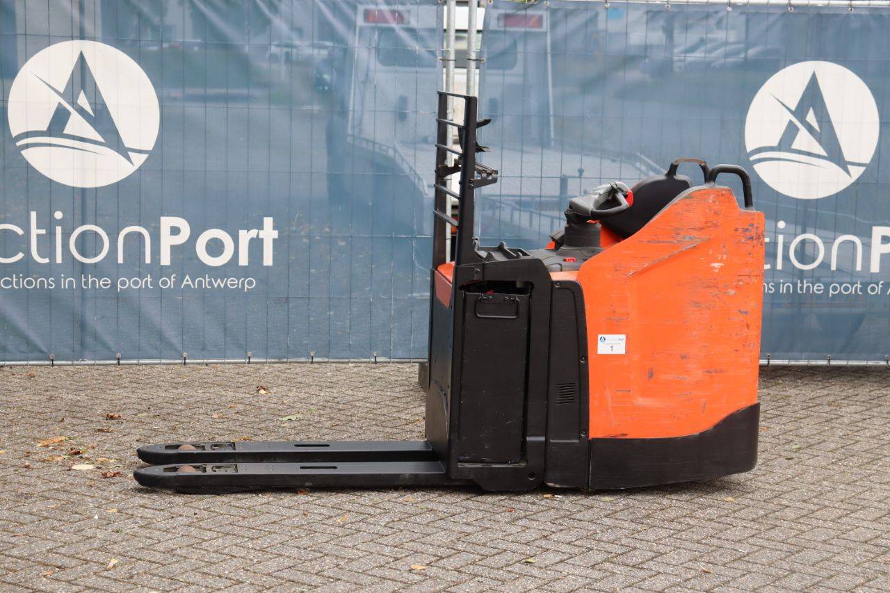 Toyota Electric Pallet Truck 