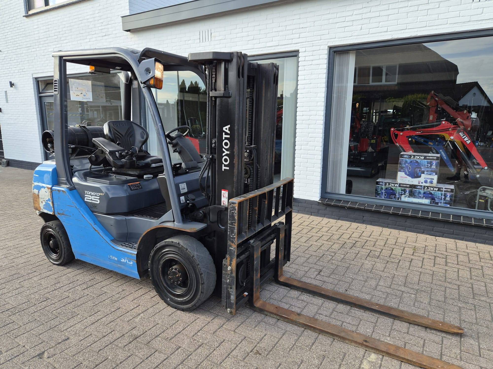 Forklift Toyota 068FG25F LPG 2500kg 4.3m 2019
