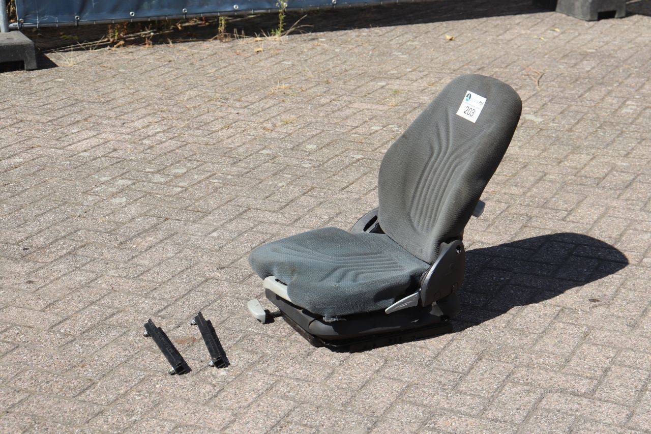 Machine chair