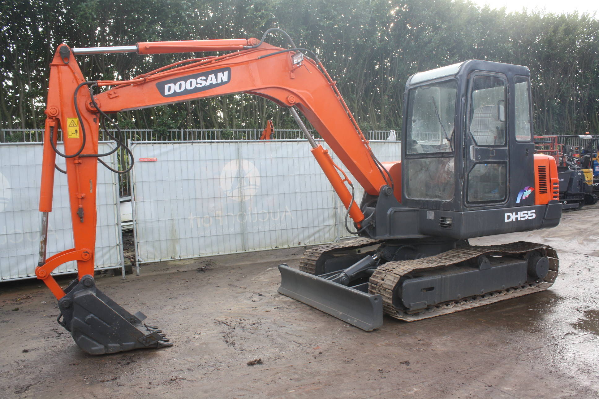 Doosan DH55-V Diesel Crawler Excavator