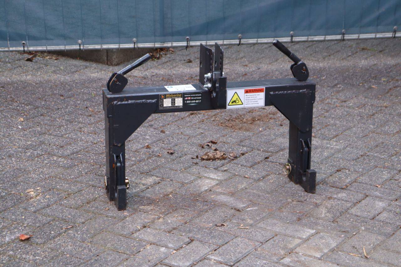 Pick-up box for mini tractor