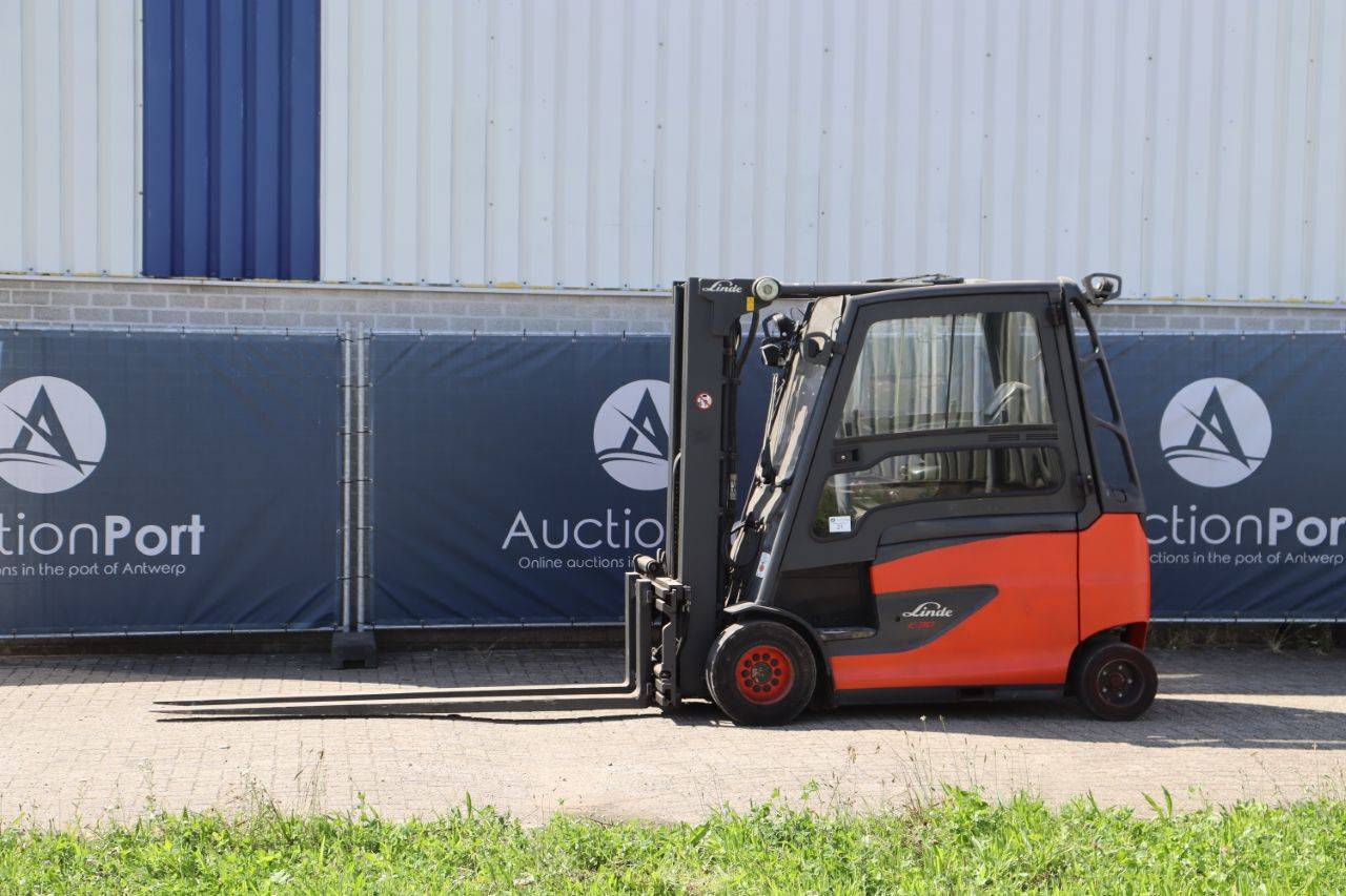 Forklift Linde E30HL-01/600 Electric 3000kg 4.5m 2013