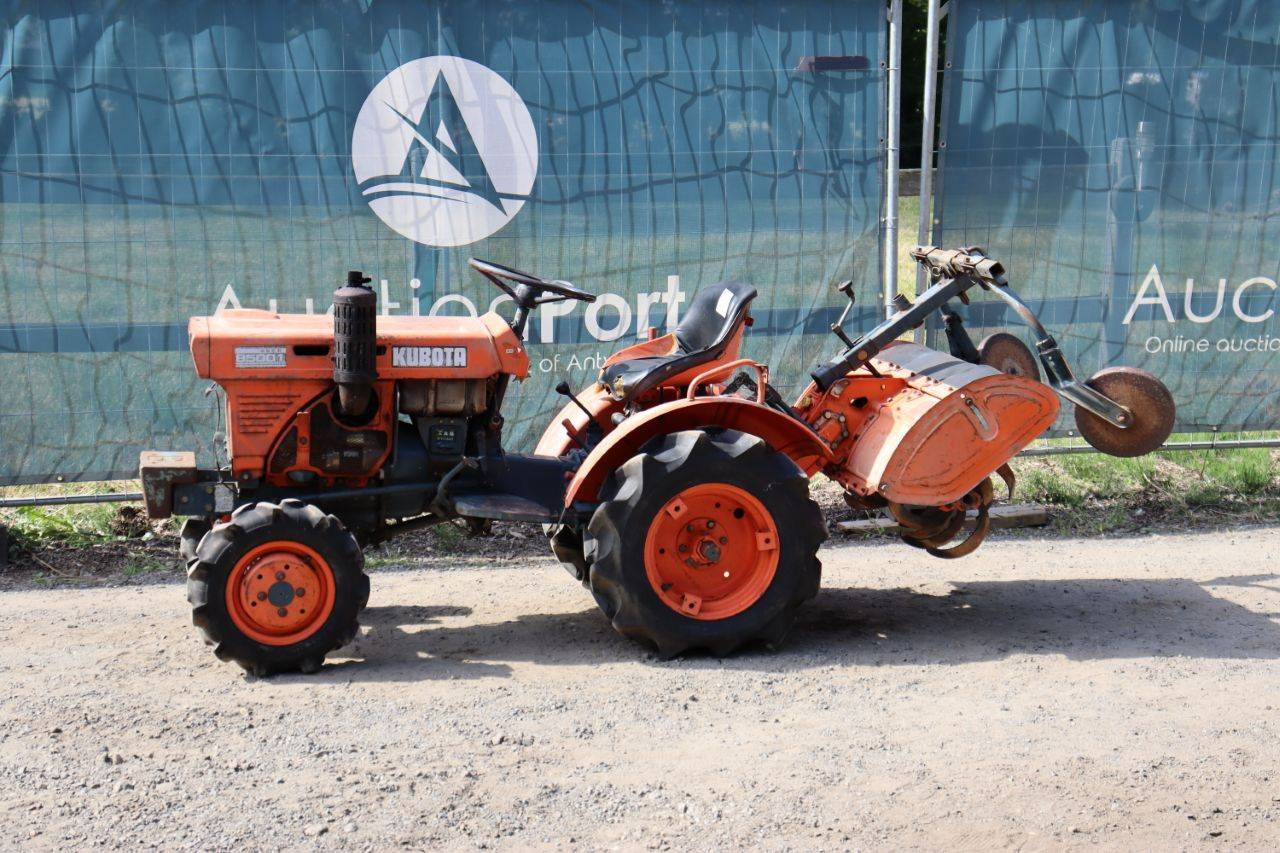 Mini tractor Kubota B5001 Diesel 9.5hp with cultivator
