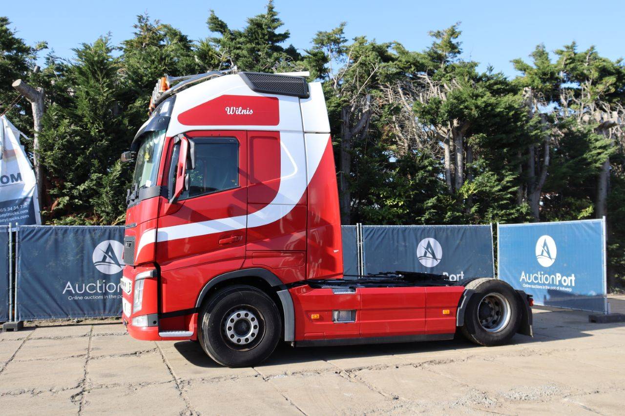 Chassis Cabin Volvo FH Diesel 552hp 2018