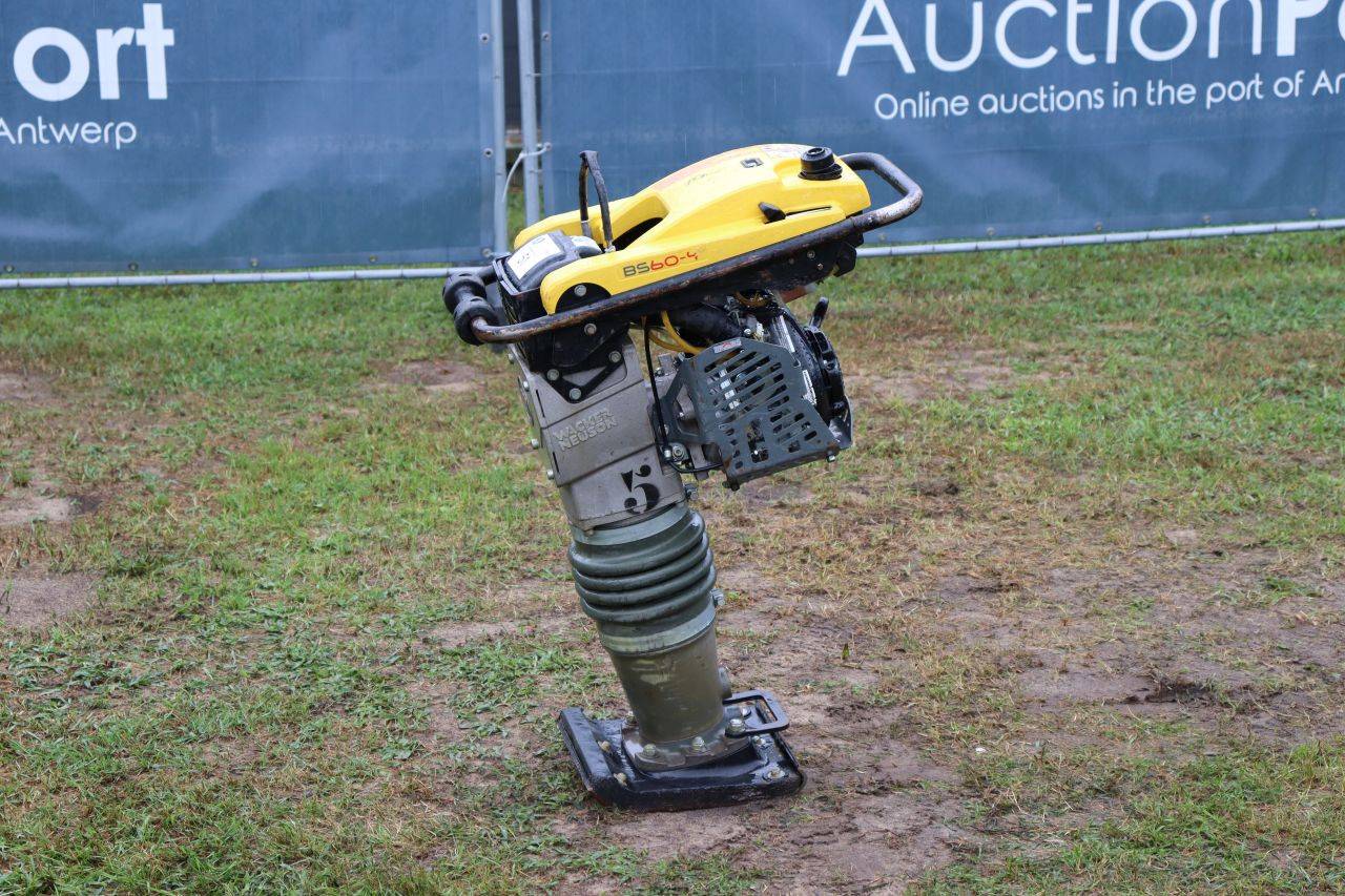 Vibratory Tamper Wacker Neuson Rammer BS60-4As 11in Petrol 2022