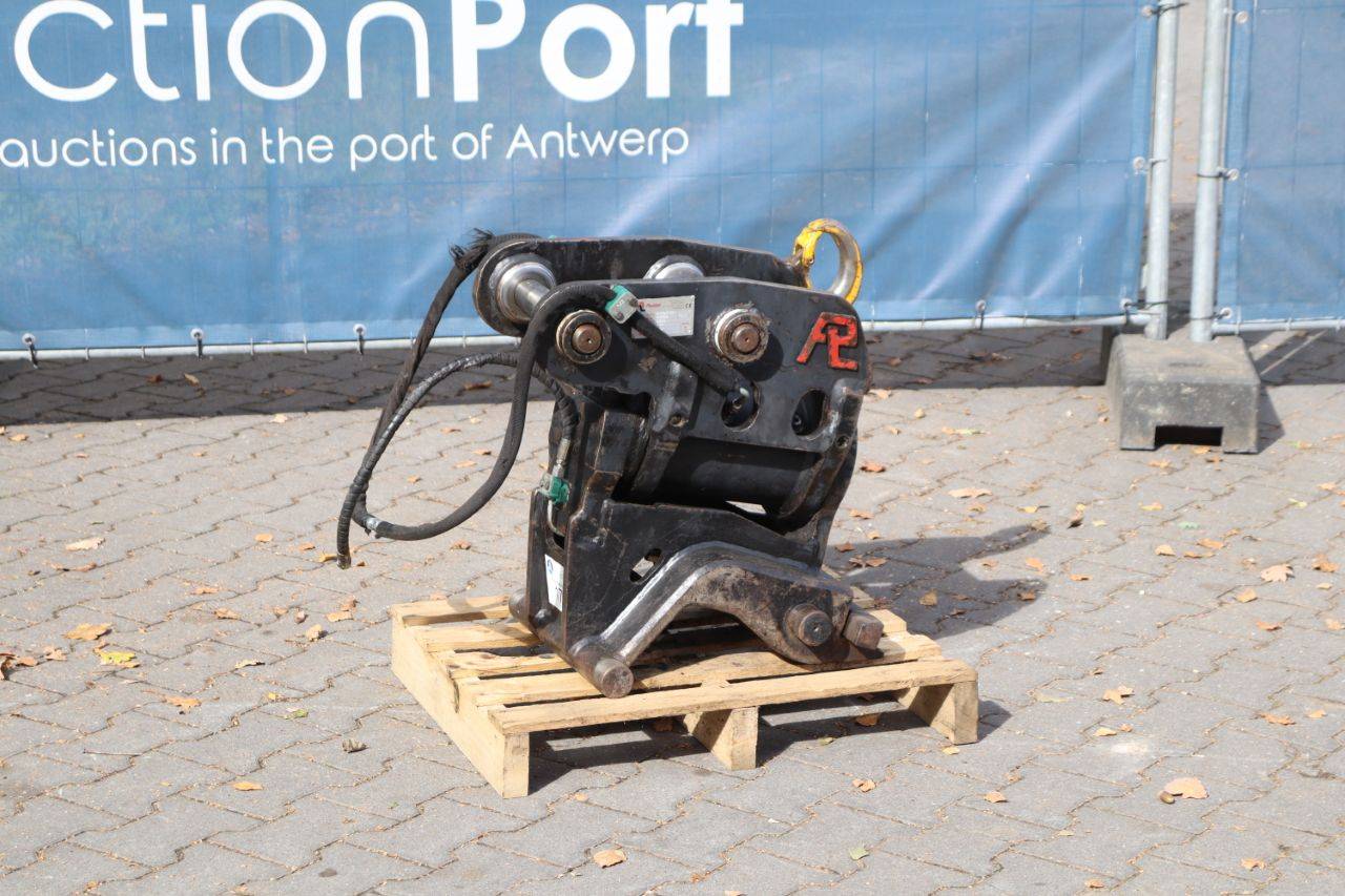 Quick coupler Pladdet PTS07 CW-H 2011